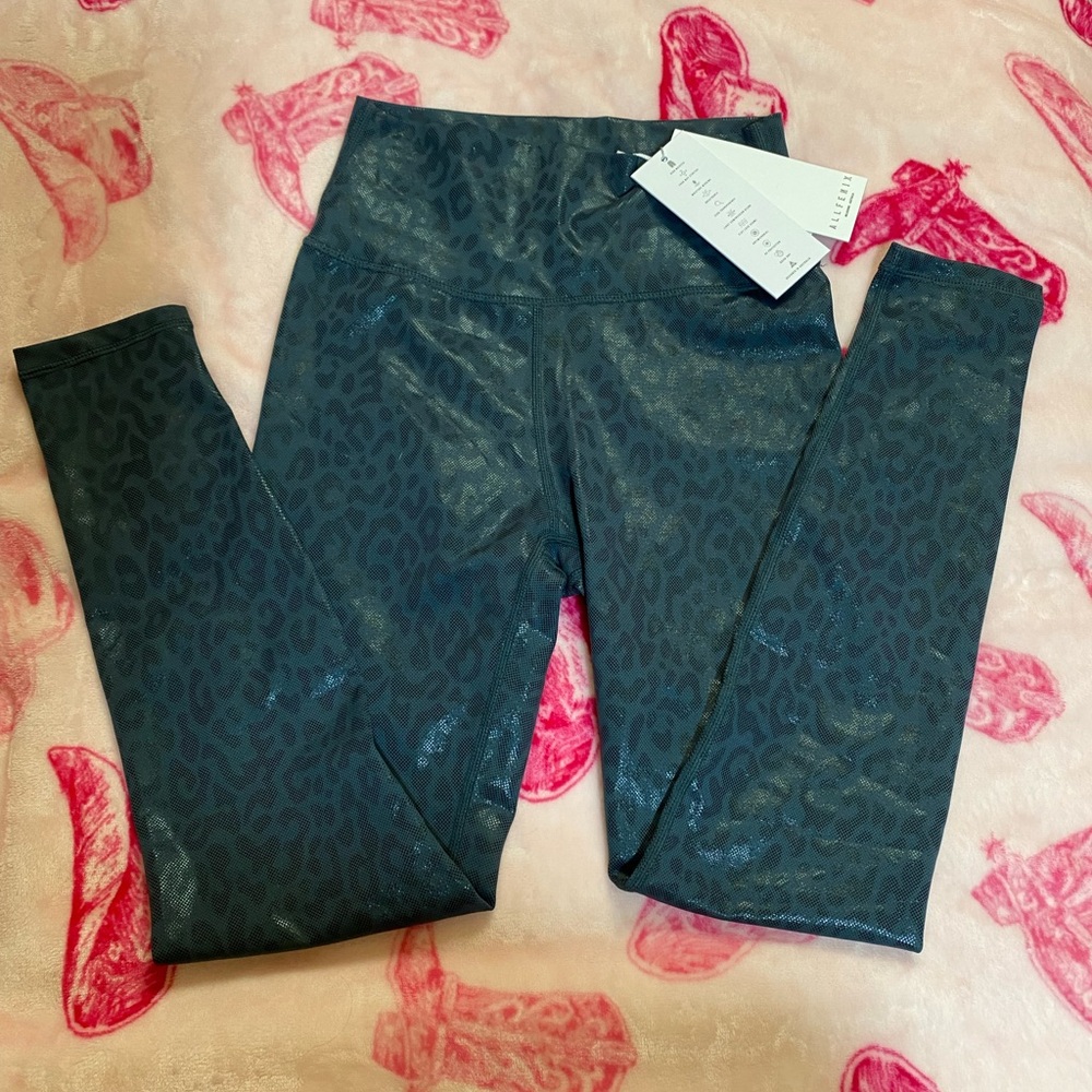 Black Slim-Fit Full-Length Leggings